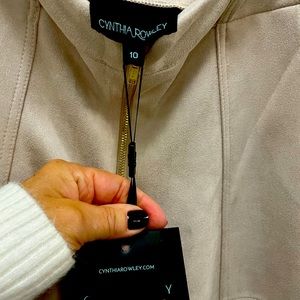 Brand new w/tags Cynthia Rowley sueded cream pants